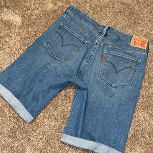 Levi Bermuda Denim Shorts Size 29